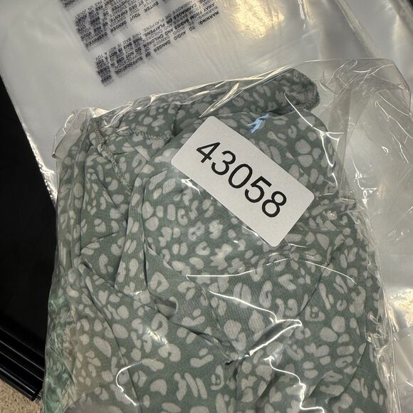 Unbranded Dress Women M Medium Gray Animal Print Shift Short V-Neck Long Sleeve - Picture 5 of 5